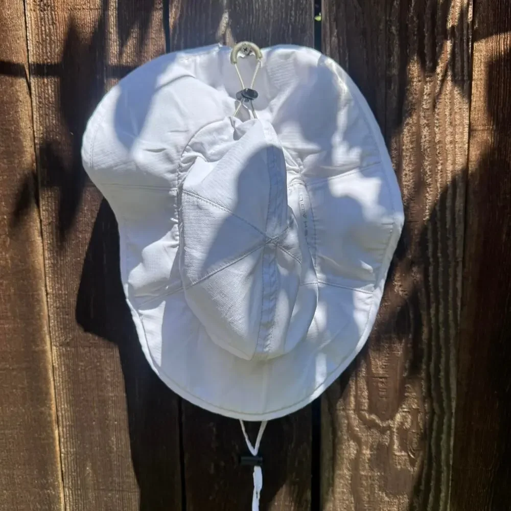 Columbia Sportswear White Wide-Brim Sun Hat Outdoor Hiking Boonie Hat